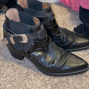 Western Style Steve Madden boots